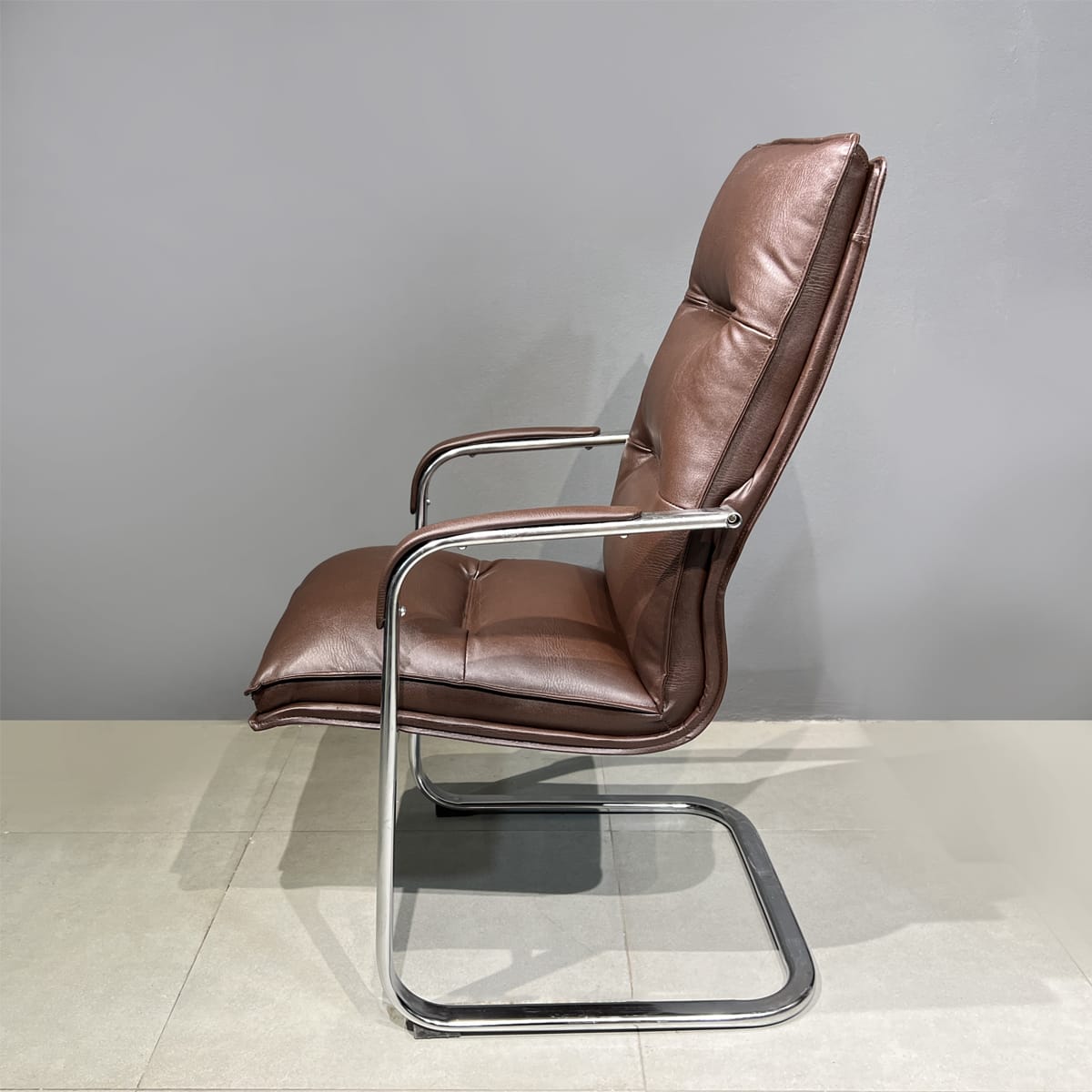 Static Chair