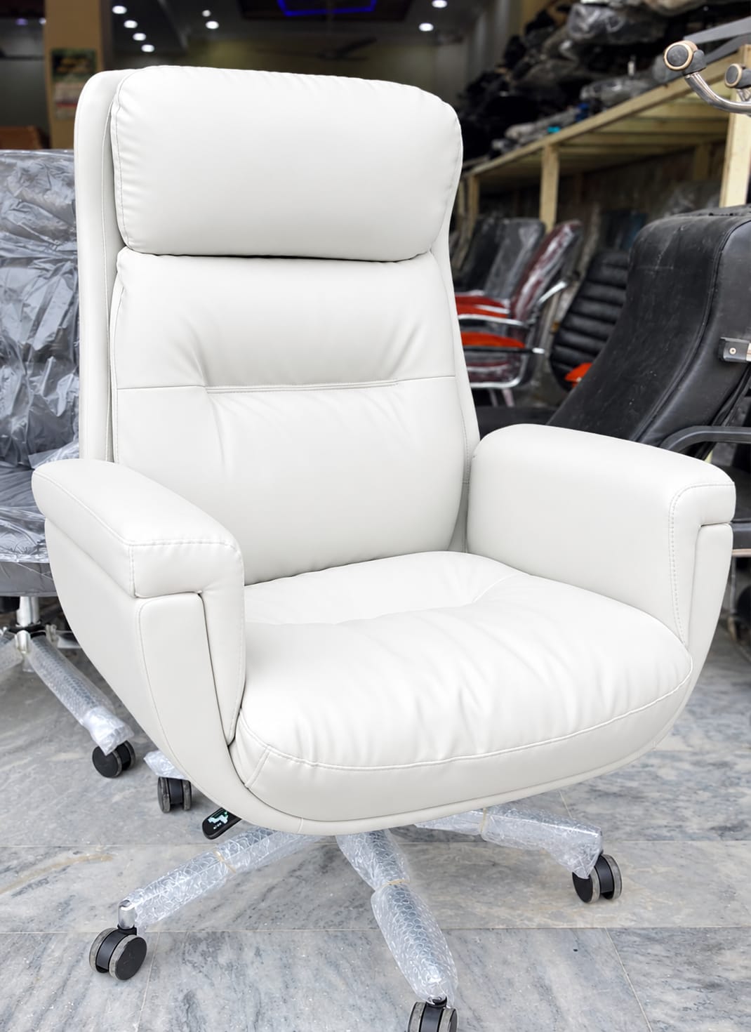Premium executive office chair